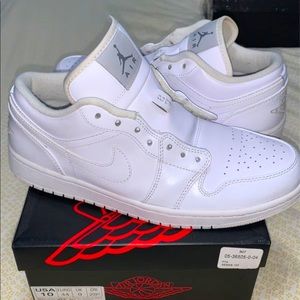 Low top Jordan’s men’s